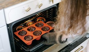 Perbedaan oven gas dan oven listrik