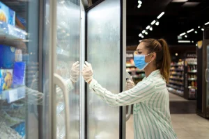 Perawatan Showcase Chiller